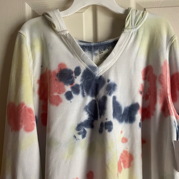 Livi Active By Lane Bryant Women's Size 18-20 Tie Dye Sweatshirt - Picture 6 of 16